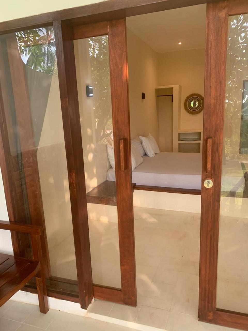 Lombok Coconut Hotel Mangsit Eksteriør billede