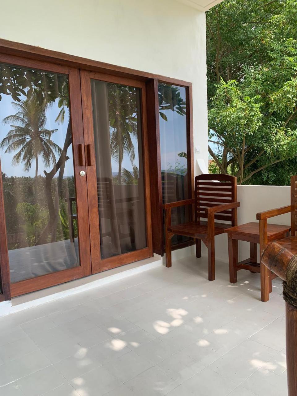 Lombok Coconut Hotel Mangsit Eksteriør billede