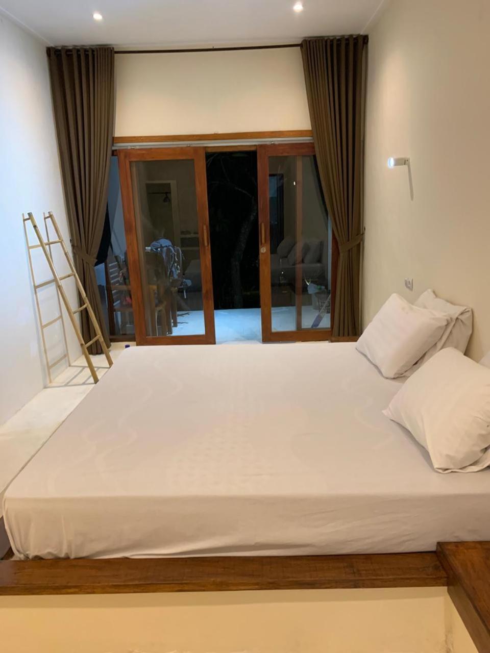 Lombok Coconut Hotel Mangsit Eksteriør billede
